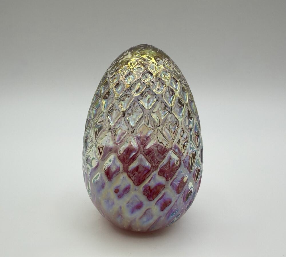 Mt Saint Helens Ash Iridescent Diamond Pattern Art Glass Paperweight 2.5” Signed
